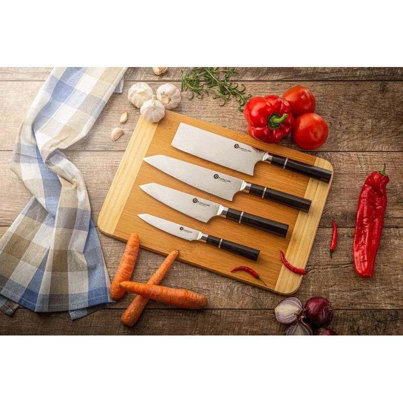 Damasko plieno peilių rinkinys su stovu KAMAZAKI KZI002SET