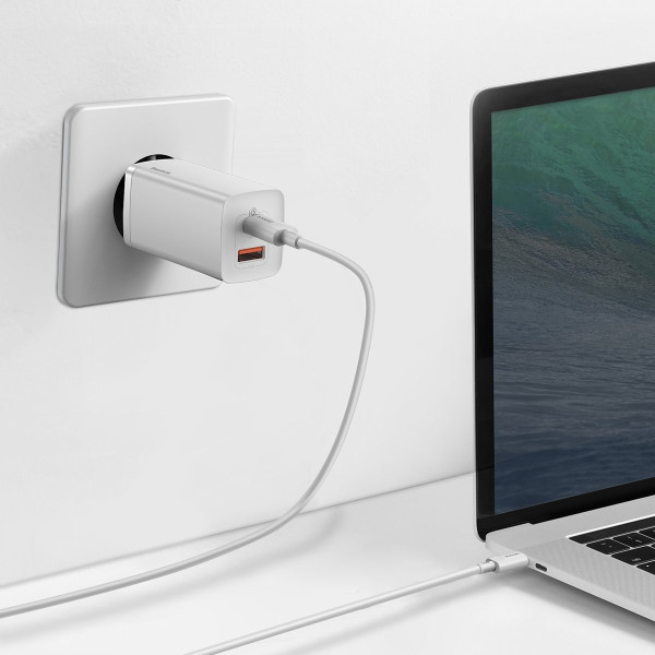 Greitas kelioninis įkroviklis Baseus GaN2 Lite USB+C 65W EU baltas